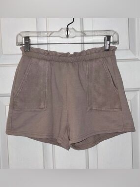Hippie Rose Taupe Elastic-Waist Athletic Shorts with Textured Patch Pockets